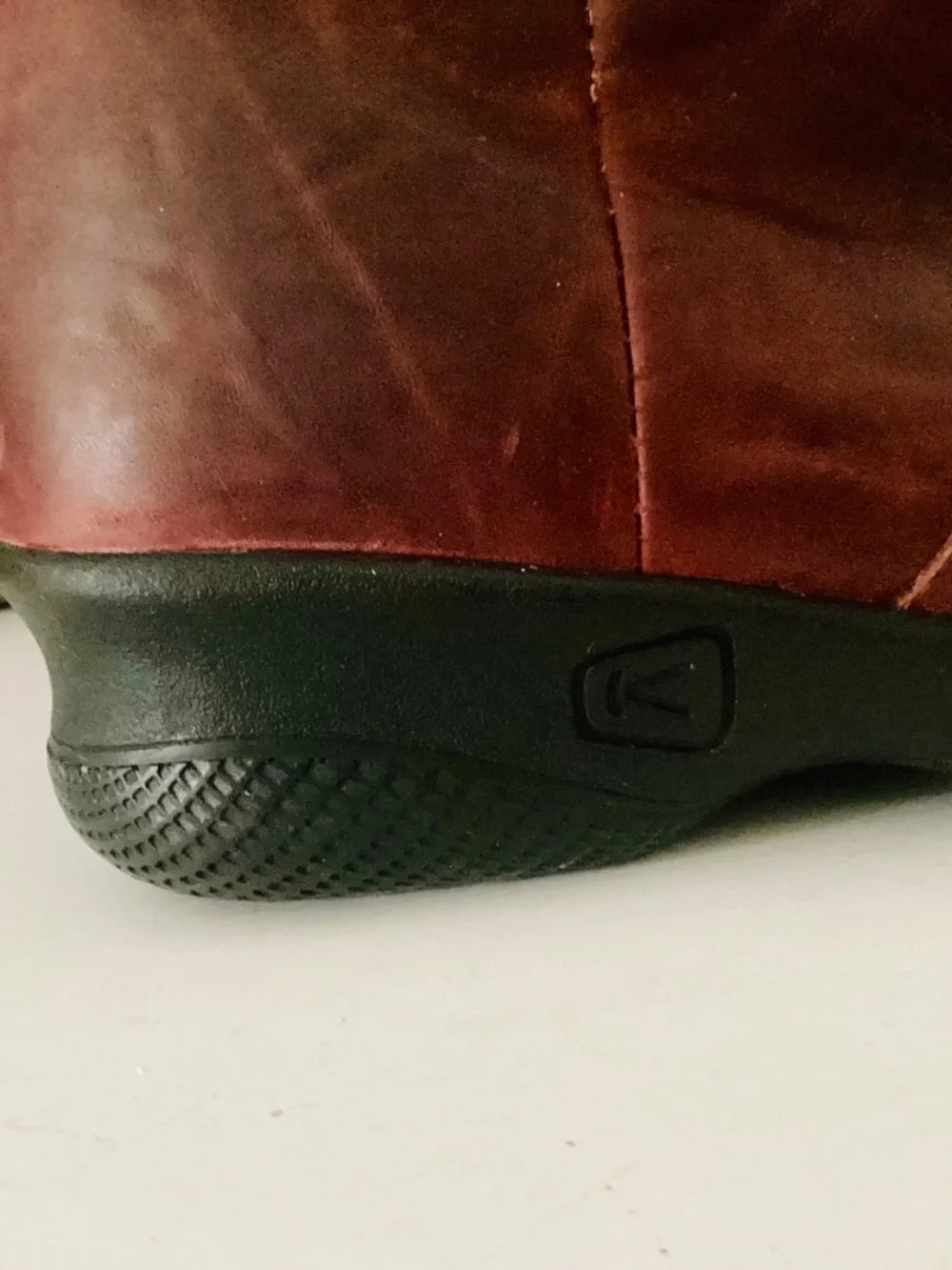 Keen women’s bern